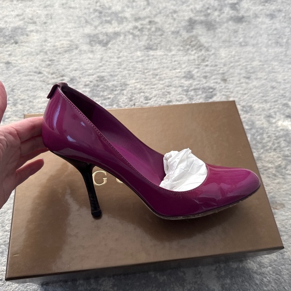 Gucci Shoes - Purple Patent Round Toe Gucci Pump